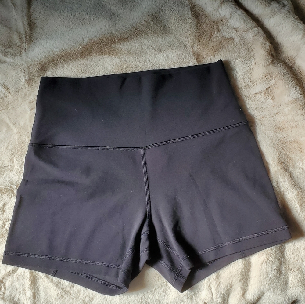 Lululemon Align Shorts / size 8